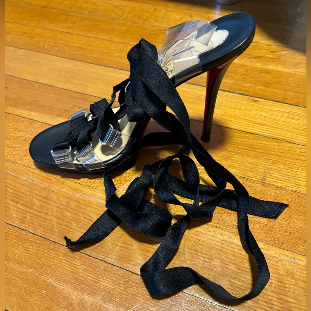 Loboutin satin tie-up heel